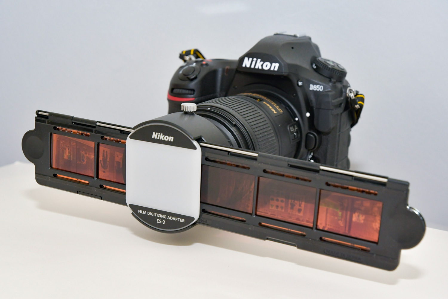 Nikon フィルムデジタイズアダプター ES-2